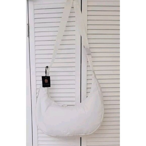 NWT HOUSE OF HARLOW 1960 WHITE NYLON CRESCENT ADJUSTABLE STRAP CROSSBODY BAG - Picture 1 of 7